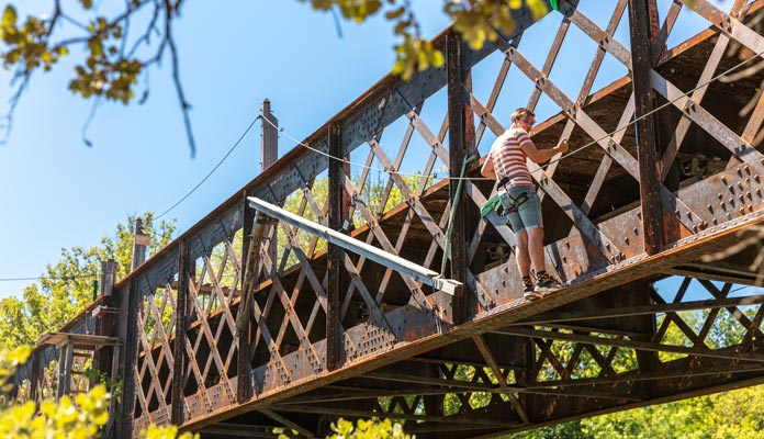 Parcours aventure en pleine nature au parc du Roc de Massereau